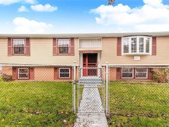 Single-family for Sale Crotona Park East, Bronx