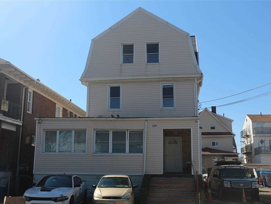 Multi-family for Sale Rockaway Park, Queens