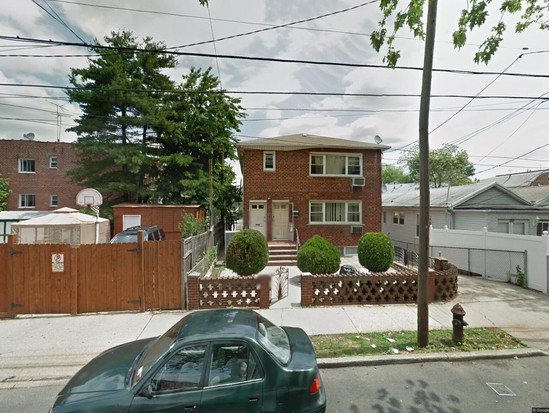 Multi-family for Pre-foreclosure / auction Canarsie, Brooklyn