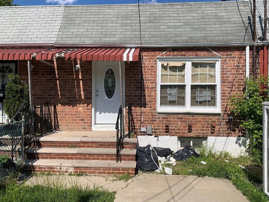 Single-family for Sale Jamaica, Queens