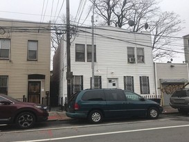 Home for Pre-foreclosure / auction Ridgewood, Queens