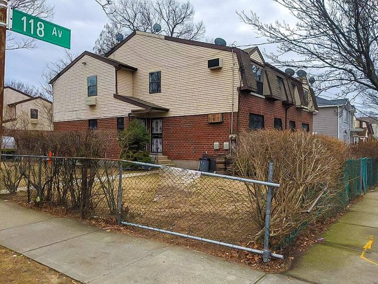 Single-family for Sale South Jamaica, Queens