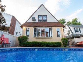 Home for Sale Whitestone, Queens