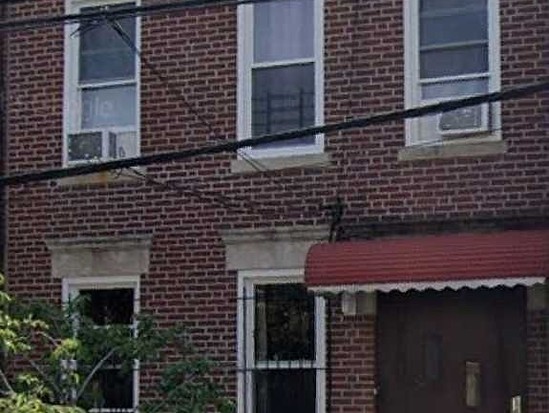 Multi-family for Pre-foreclosure / auction Ridgewood, Queens