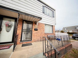 Home for Sale Clearview, Queens