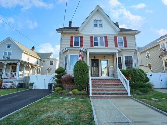 Single-family for Sale Tottenville, Staten Island