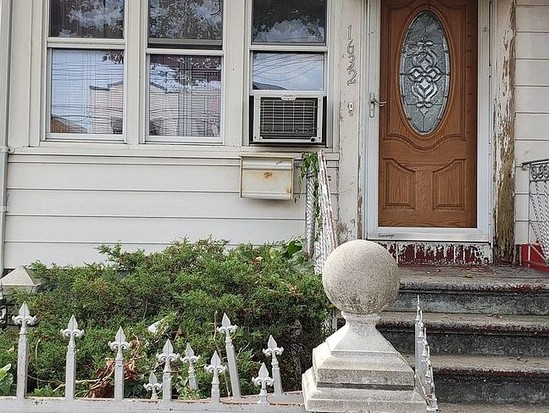 Single-family for Sale East Flatbush, Brooklyn