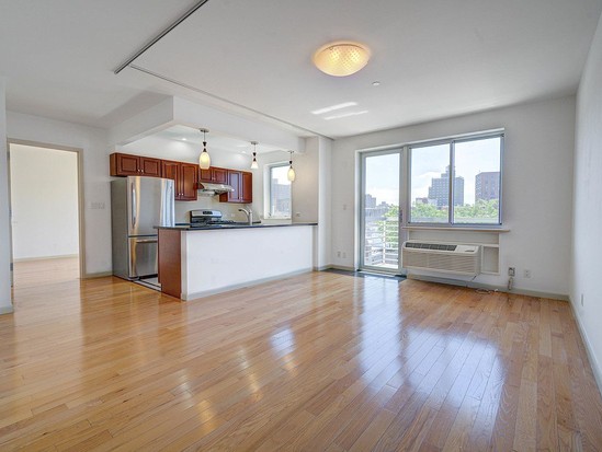 Condo for Sale East Harlem, Manhattan