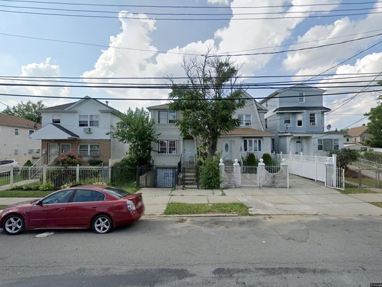 Multi-family for Pre-foreclosure Jamaica, Queens