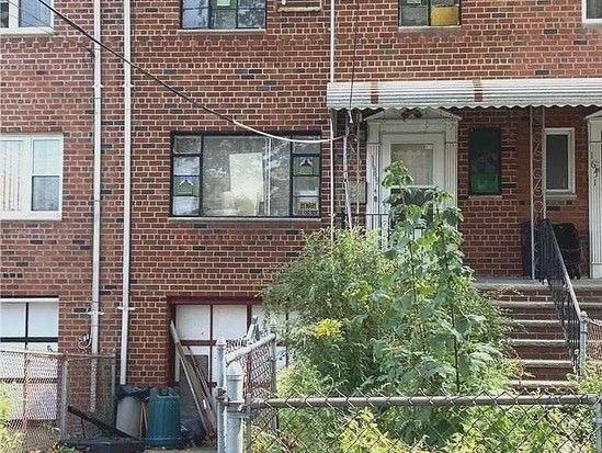 Single-family for Sale Flatlands, Brooklyn