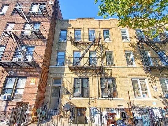 Multi-family for Sale Bensonhurst, Brooklyn