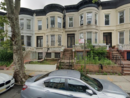 Single-family for Pre-foreclosure / auction Crown Heights, Brooklyn