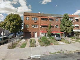 Home for Pre-foreclosure Soundview, Bronx