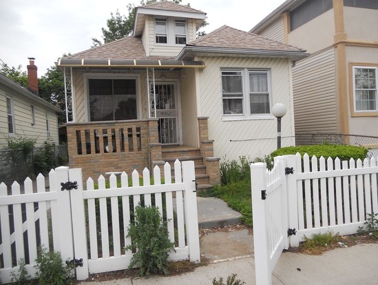 Single-family for Pre-foreclosure South Jamaica, Queens