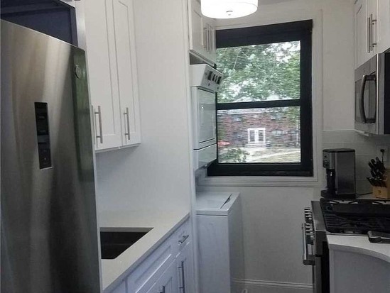 Condo for Sale Clearview, Queens