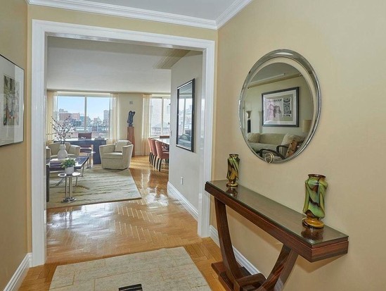 Condo for Sale Upper East Side, Manhattan