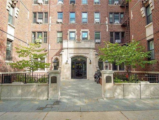 Condo for Sale Prospect Park South, Brooklyn