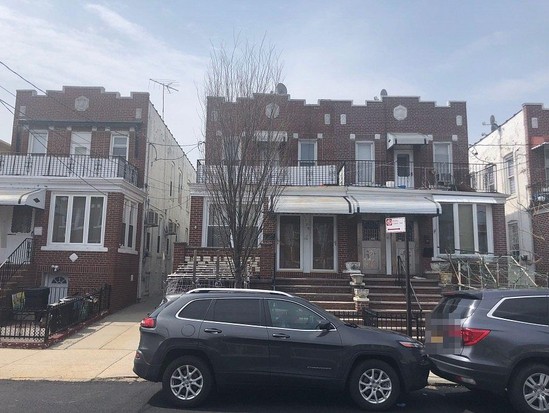 Single-family for Pre-foreclosure / auction Gravesend, Brooklyn