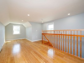 Home for Sale Springfield Gardens, Queens