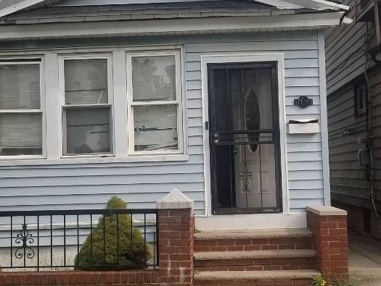 Single-family for Sale St Albans, Queens