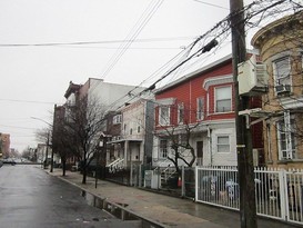 Home for Pre-foreclosure / auction East New York, Brooklyn