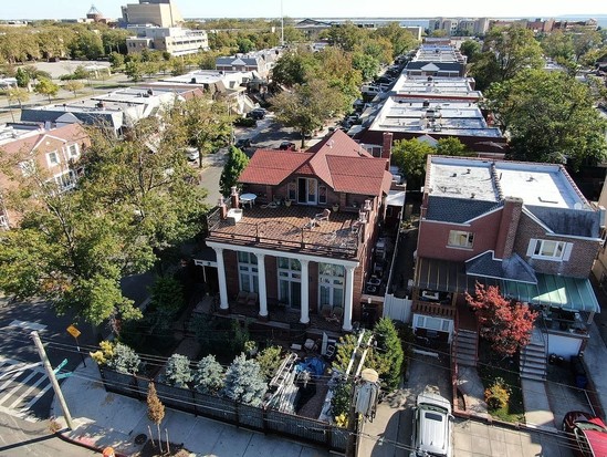 Single-family for Sale Manhattan Beach, Brooklyn