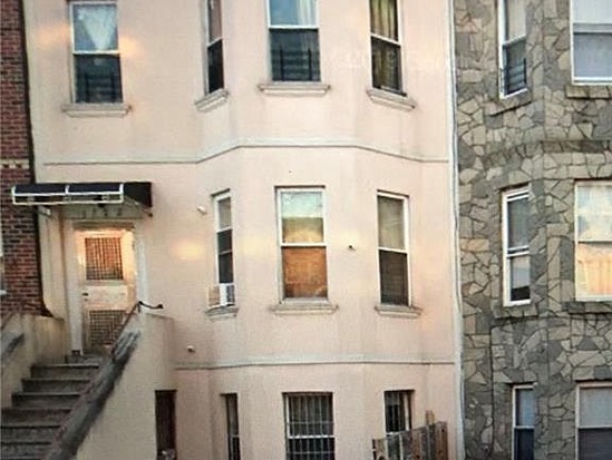 Multi-family for Sale Bensonhurst, Brooklyn