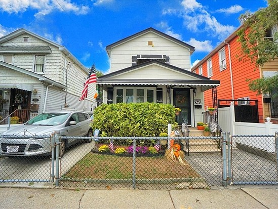 Single-family for Sale Flatlands, Brooklyn