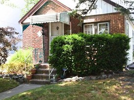 Home for Sale Auburndale, Queens