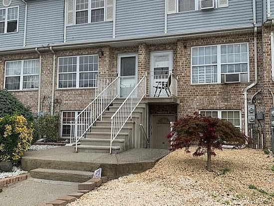 Townhouse for Sale Arlington, Staten Island