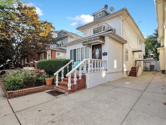 Multi-family for Sale Sheepshead Bay, Brooklyn