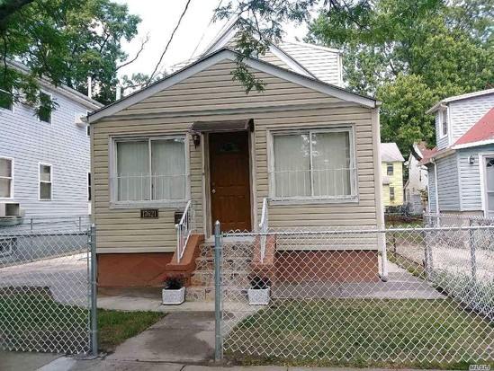 Single-family for Sale Springfield Gardens, Queens