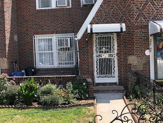 Single-family for Sale St Albans, Queens