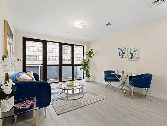 Condo for Sale Manhattan Beach, Brooklyn