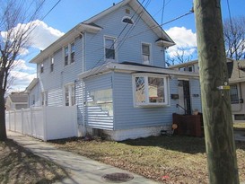 Home for Pre-foreclosure / auction Springfield Gardens, Queens