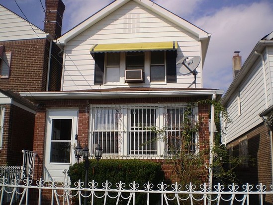 Single-family for Sale Soundview, Bronx