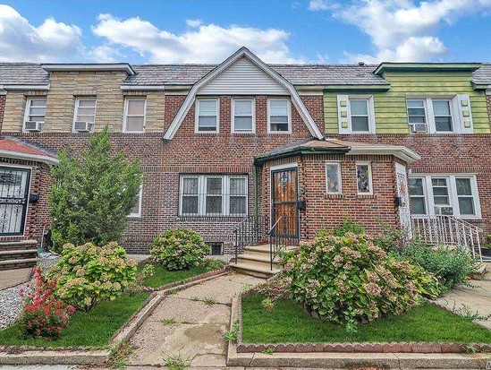 Single-family for Sale Ridgewood, Queens