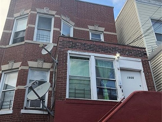 Multi-family for Sale Soundview, Bronx