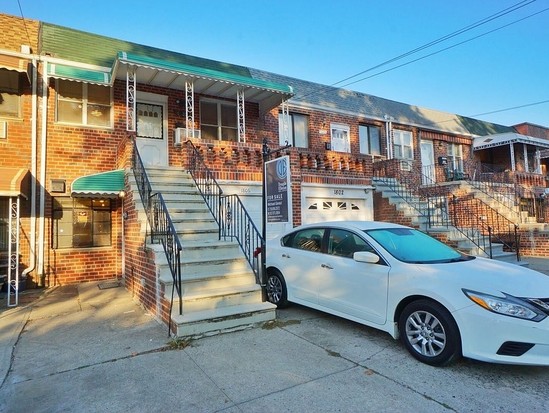 Multi-family for Sale Flatlands, Brooklyn