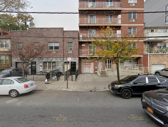 Condo for Pre-foreclosure / auction Midwood, Brooklyn