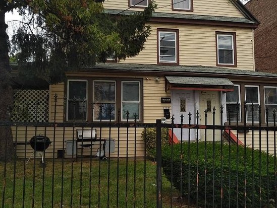 Single-family for Pre-foreclosure / auction Far Rockaway, Queens