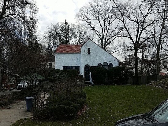 Single-family for Pre-foreclosure / auction Jamaica Estates, Queens