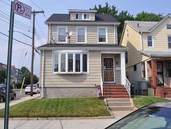 Single-family for Sale Springfield Gardens, Queens