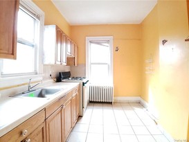 Home for Sale Van Nest, Bronx