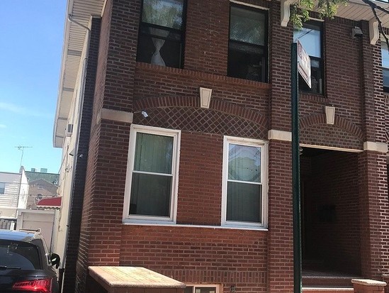 Multi-family for Sale Bensonhurst, Brooklyn