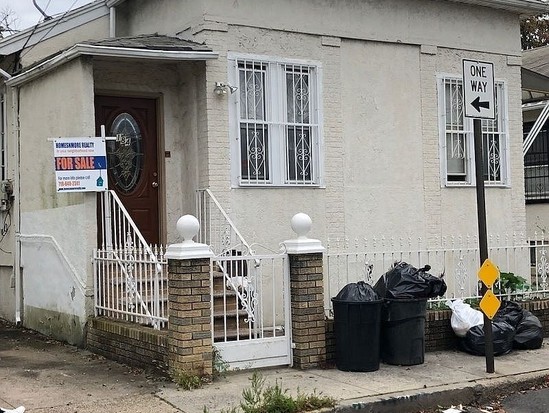 Single-family for Sale Brighton Beach, Brooklyn