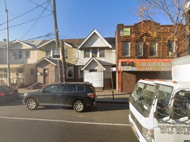 Home for Pre-foreclosure / auction Hollis, Queens