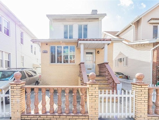 Multi-family for Sale Bensonhurst, Brooklyn