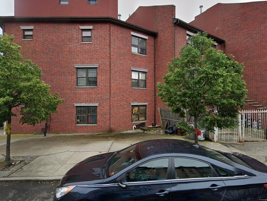 Multi-family for Pre-foreclosure / auction Crown Heights, Brooklyn