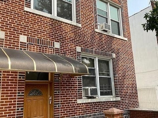 Multi-family for Sale Bensonhurst, Brooklyn